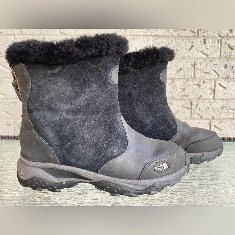 The North Face Primaloft Waterproof Leather Quilted Winter Boots size 8